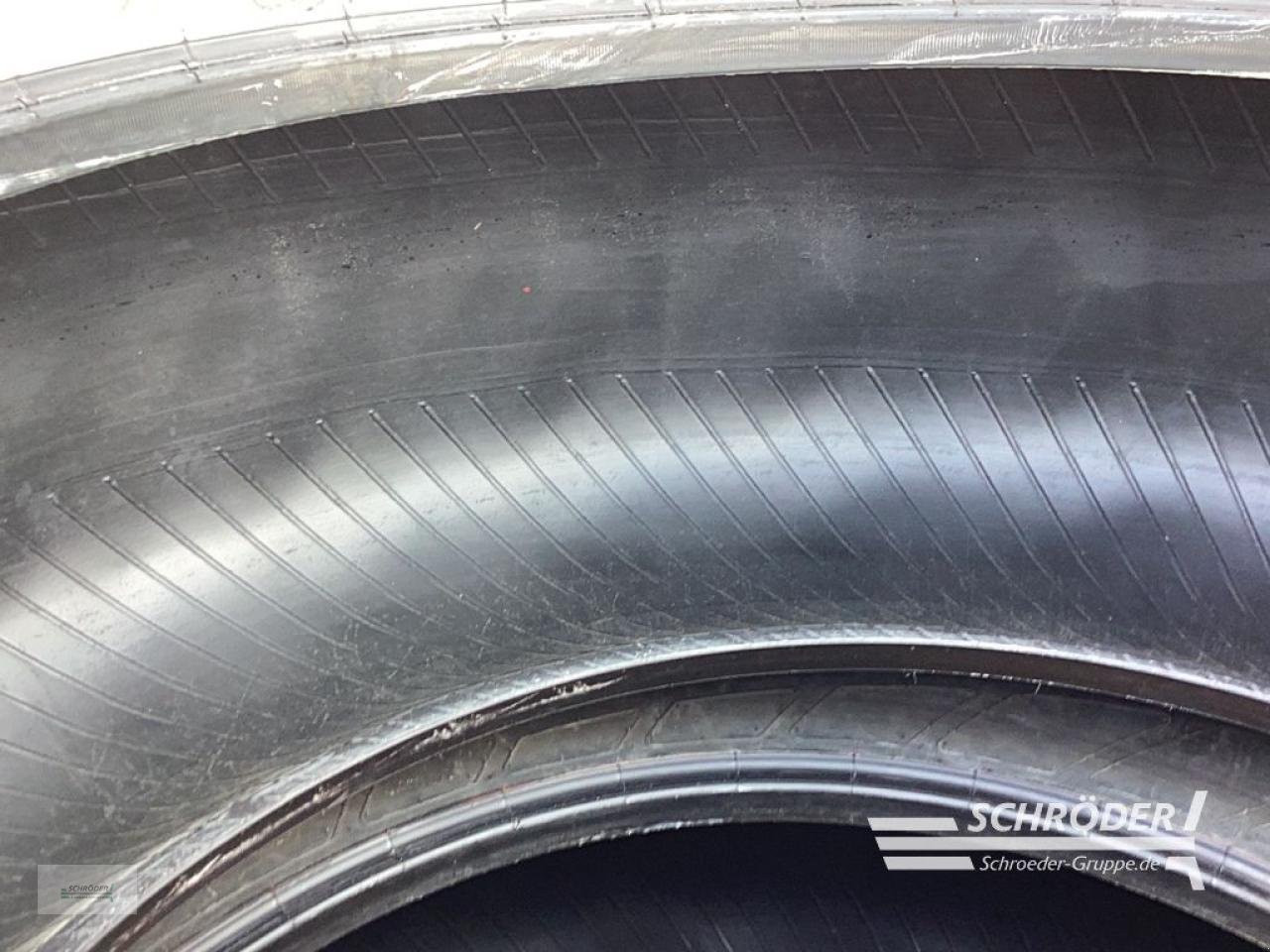 Reifen des Typs Mitas 2X 650/65 R42, Gebrauchtmaschine in Wildeshausen (Bild 2)