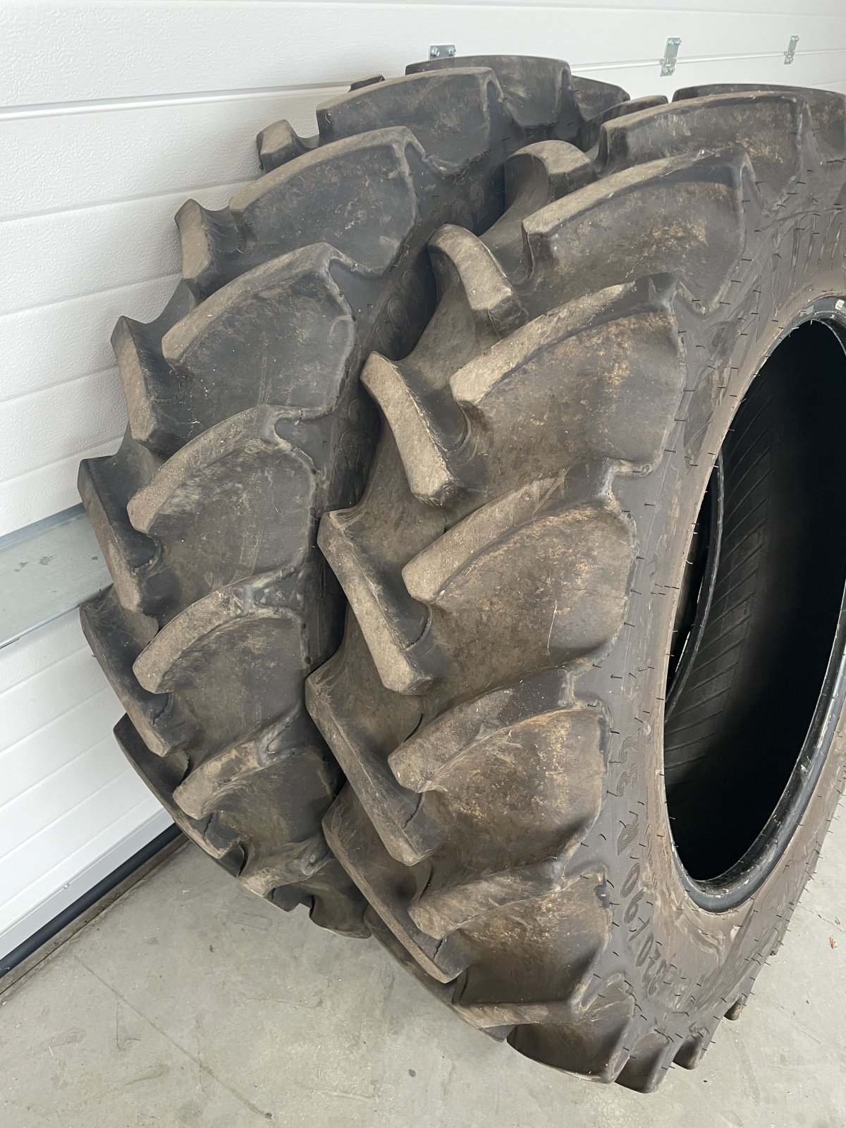 Reifen des Typs Mitas 320/85R32, Gebrauchtmaschine in Germering (Bild 1)