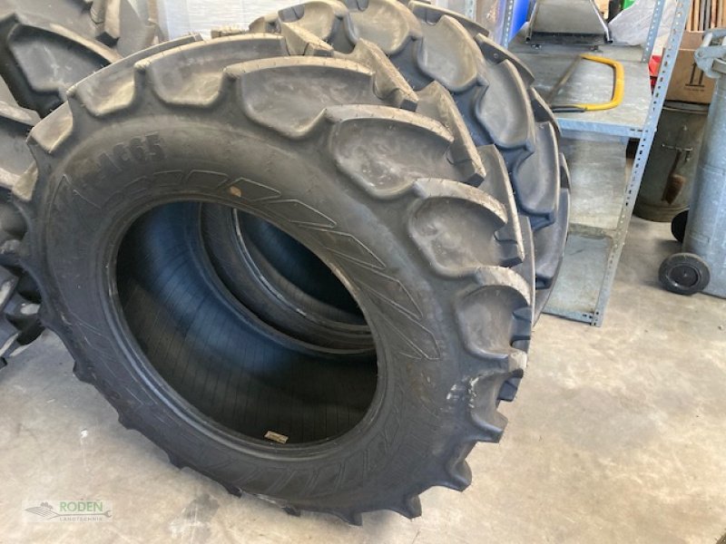 Reifen του τύπου Mitas 480/65 R 28 AC 65, Neumaschine σε Lensahn (Φωτογραφία 1)