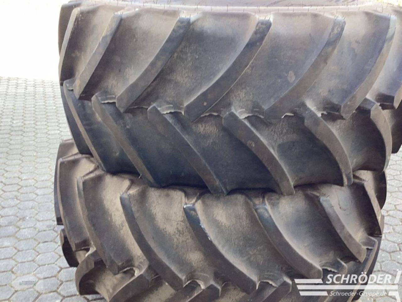 Reifen typu Mitas 600/65 R28 + 650/65 R42, Gebrauchtmaschine w Norden (Zdjęcie 11)