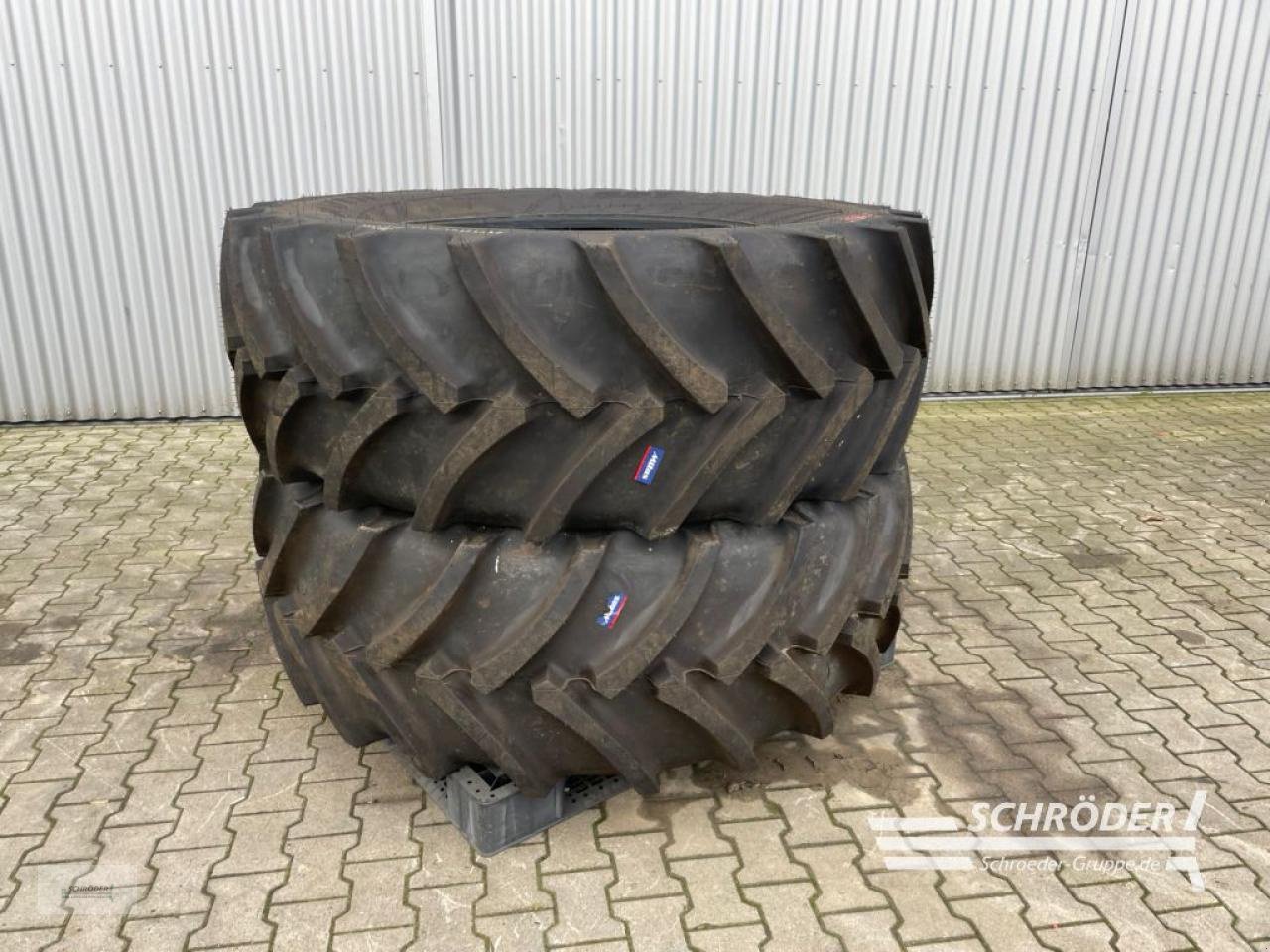 Reifen van het type Mitas 650/65 R38, Gebrauchtmaschine in Wildeshausen (Foto 1)