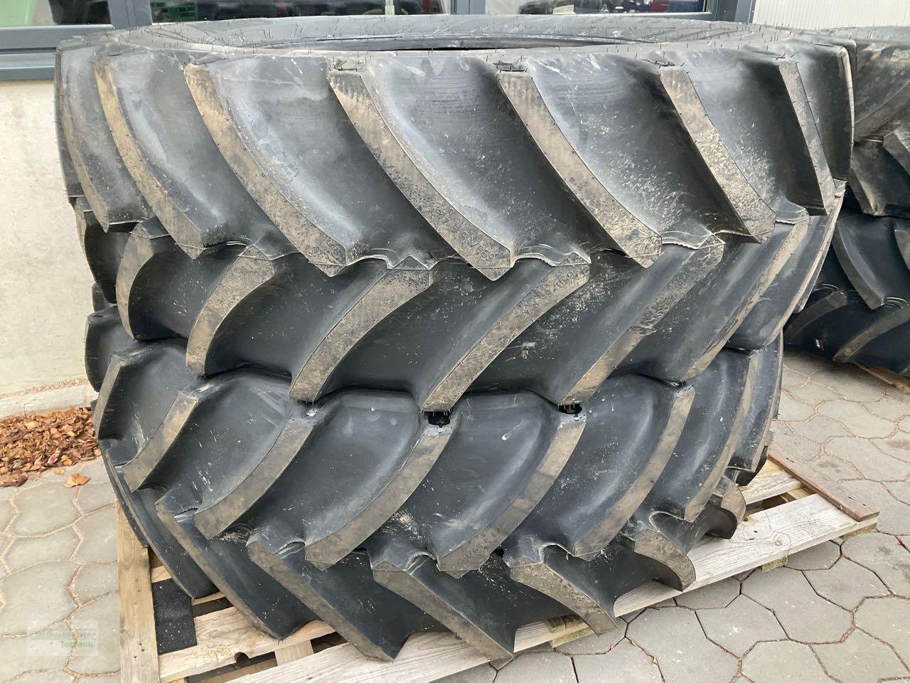 Reifen του τύπου Mitas 650/65R42 AC 65, Neumaschine σε Coppenbruegge (Φωτογραφία 1)