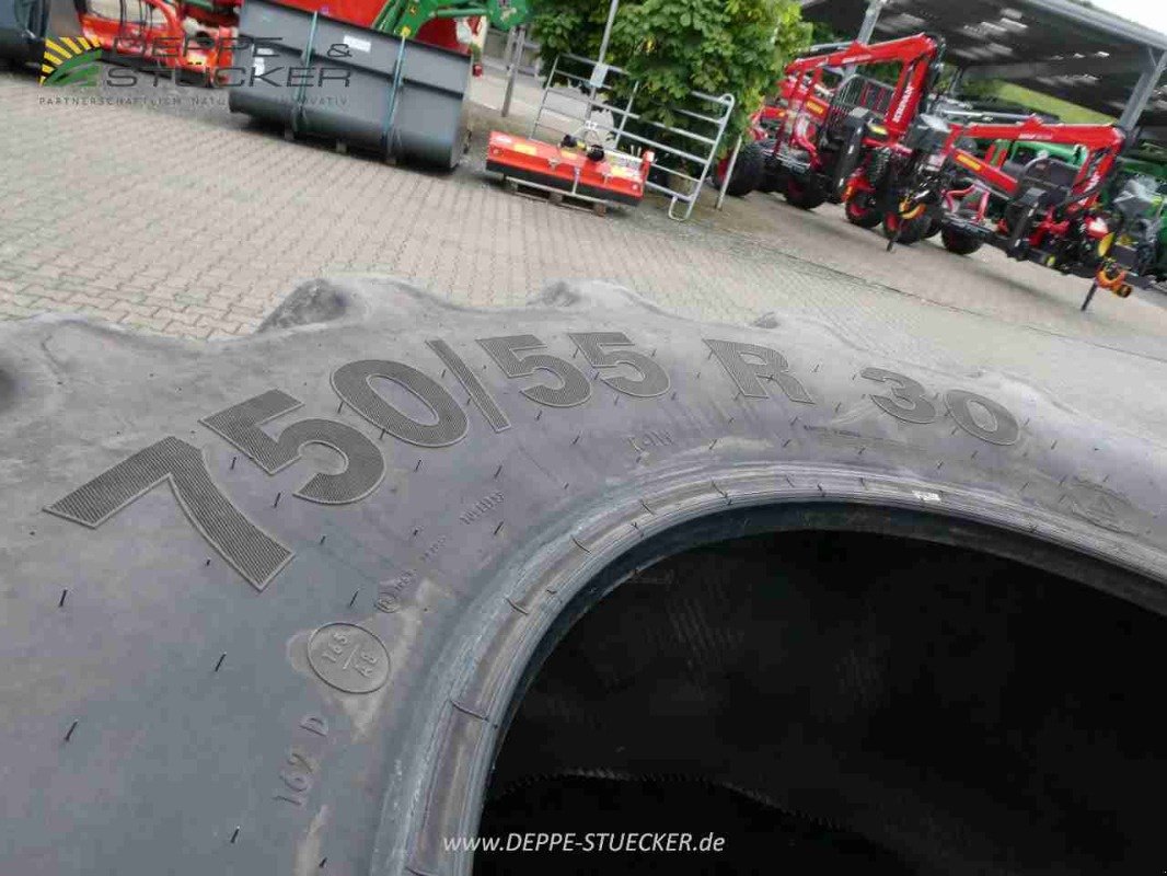 Reifen des Typs Mitas 750/55R30 SFT, Gebrauchtmaschine in Lauterberg/Barbis (Bild 3)