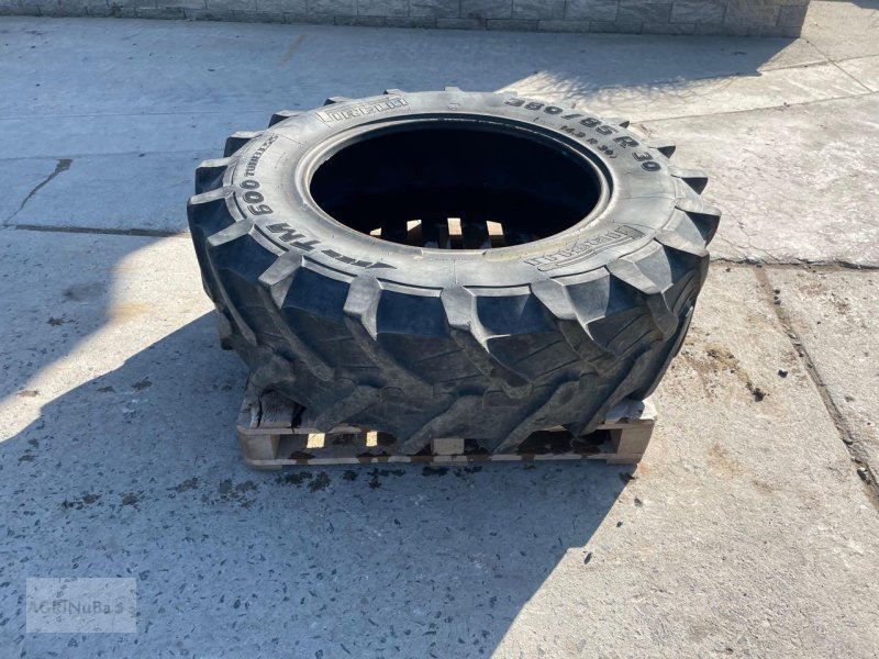 Reifen del tipo Pirelli 380/85R30, Gebrauchtmaschine In Prenzlau (Immagine 1)