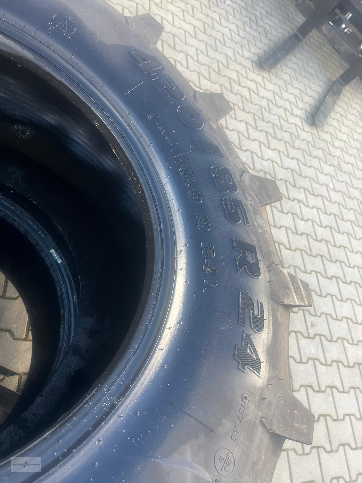 Reifen typu Pirelli 420/70 R24, Gebrauchtmaschine v Treuchtlingen (Obrázek 5)