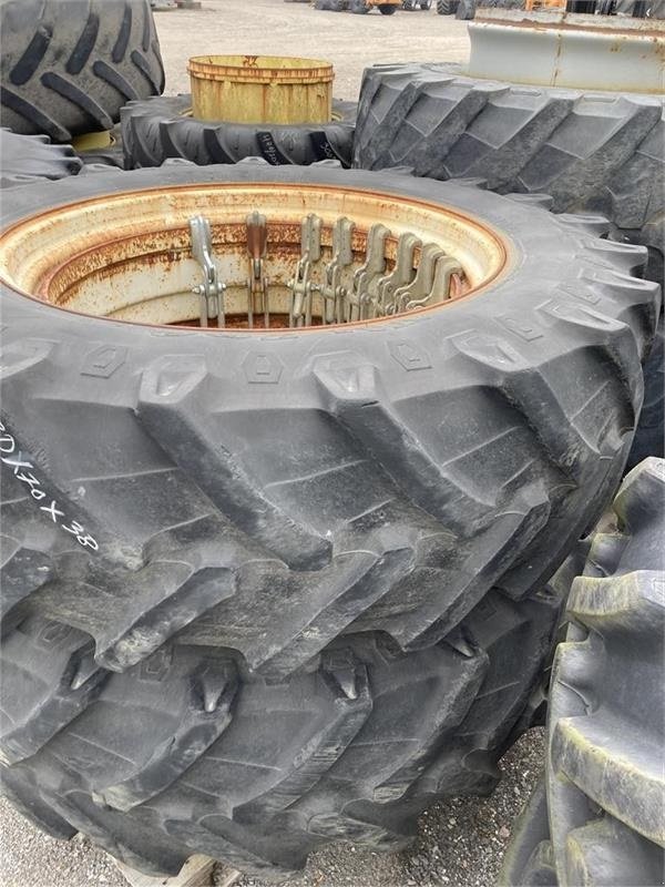 Reifen des Typs Pirelli 480/70 R38., Gebrauchtmaschine in Vrå, Frejlev, Hornslet & Ringsted (Bild 3)