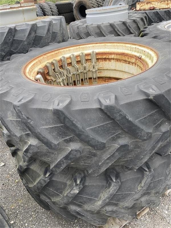 Reifen des Typs Pirelli 480/70 R38., Gebrauchtmaschine in Aalborg SV (Bild 2)