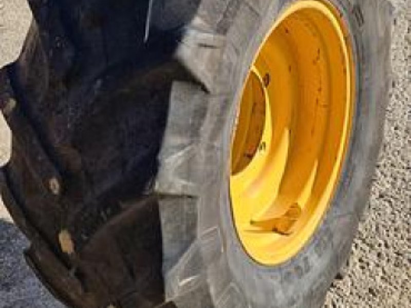 Reifen des Typs Pirelli 480/70R24 Reifen, Gebrauchtmaschine in Brunn an der Wild (Bild 1)