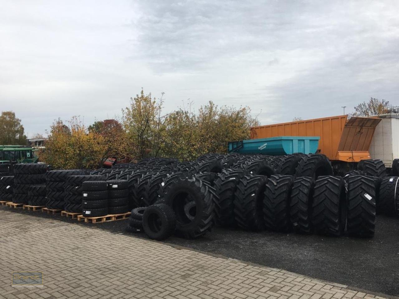 Reifen от тип Sonstige 340/85R24 ***GRI***, Neumaschine в Oyten (Снимка 5)