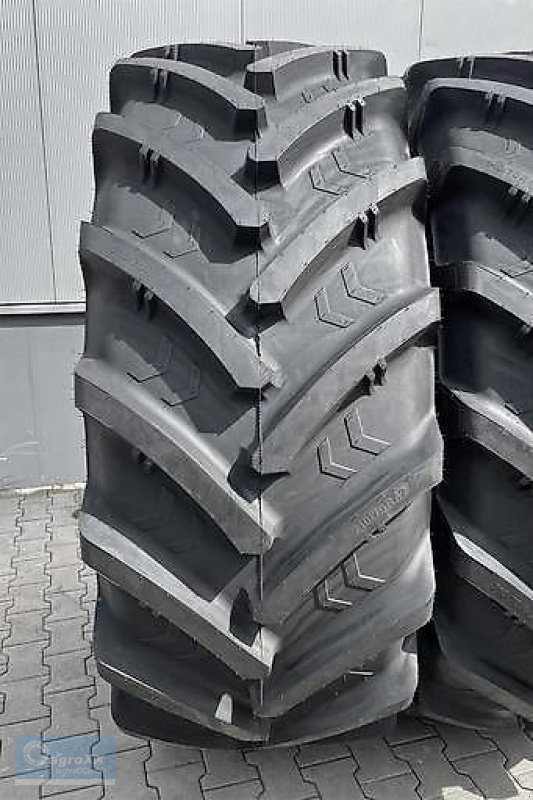 Reifen типа Sonstige 600/65R28 154D--XLR 880--HIGH SPEED--, Neumaschine в Ennigerloh (Фотография 5)