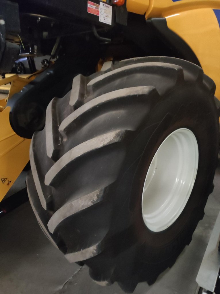 Reifen del tipo Sonstige 900/60R32 CEREXBIB 2, Gebrauchtmaschine en Lérouville (Imagen 1)