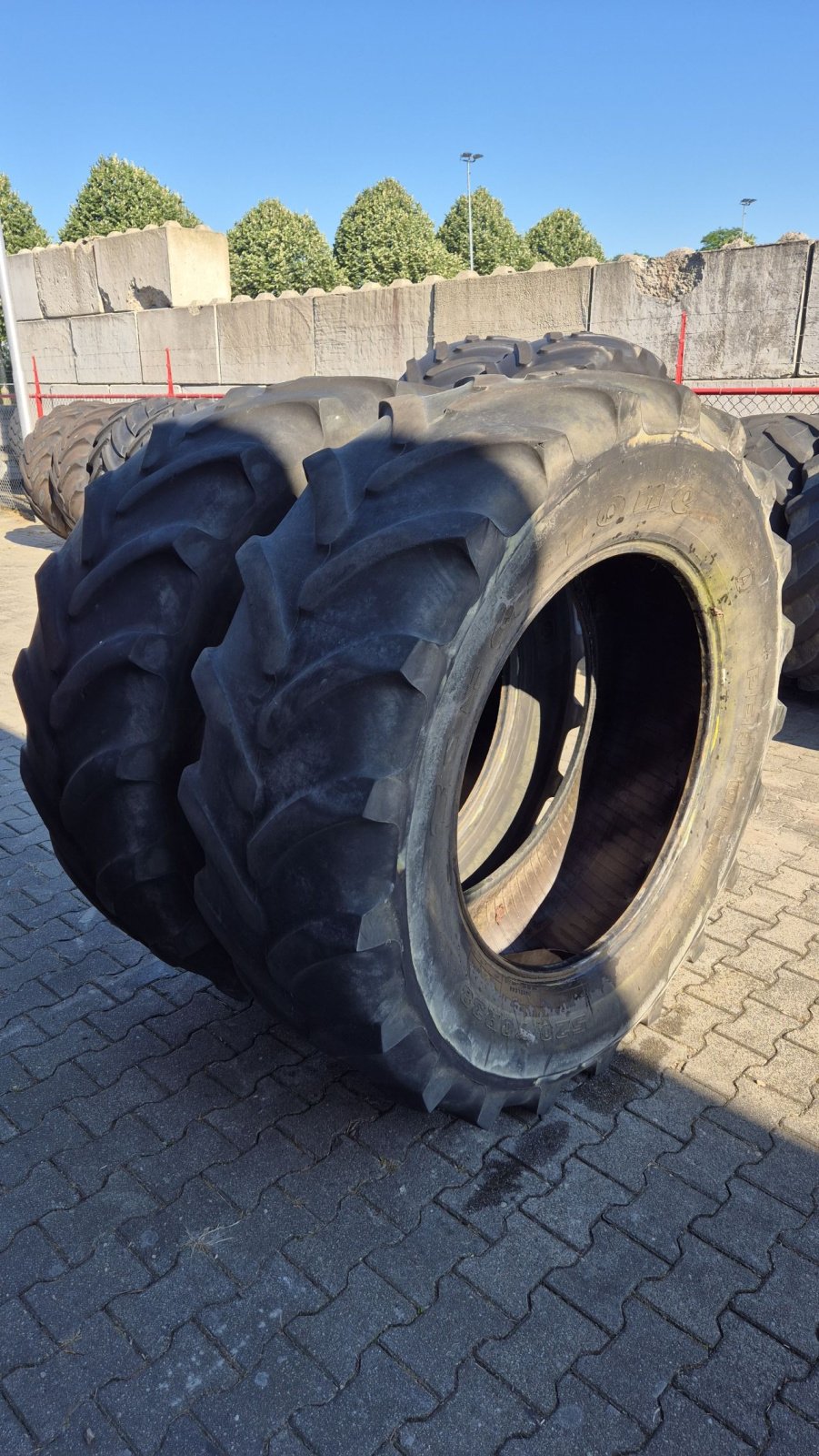 Reifen του τύπου Sonstige Firestone Performer 70 520/70R38 met 11mm, Gebrauchtmaschine σε Schoonebeek (Φωτογραφία 3)