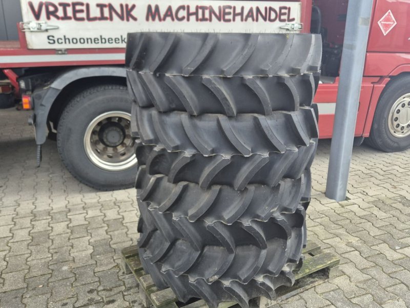 Reifen του τύπου Sonstige Firestone R4000 360/70R20 Nieuw, Gebrauchtmaschine σε Schoonebeek