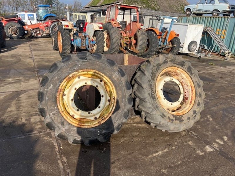 Reifen des Typs Sonstige Goodyear 13.6 R28, Gebrauchtmaschine in Callantsoog (Bild 1)