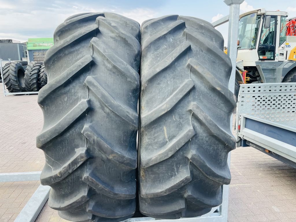 Reifen des Typs Sonstige Goodyear 710/70R42 Set banden, Gebrauchtmaschine in BOEKEL (Bild 2)