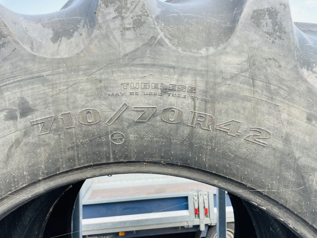 Reifen typu Sonstige Goodyear 710/70R42 Set banden, Gebrauchtmaschine v BOEKEL (Obrázok 3)