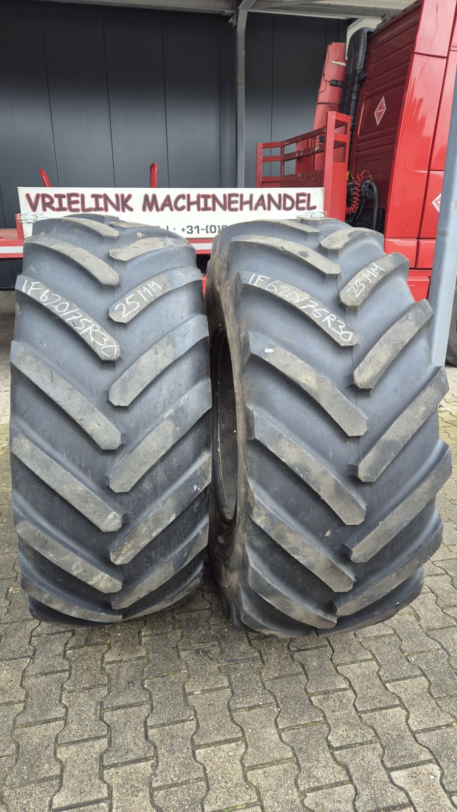 Reifen του τύπου Sonstige MICHELIN AXIOBIB IF620/75R30 met 25mm, Gebrauchtmaschine σε Schoonebeek (Φωτογραφία 5)