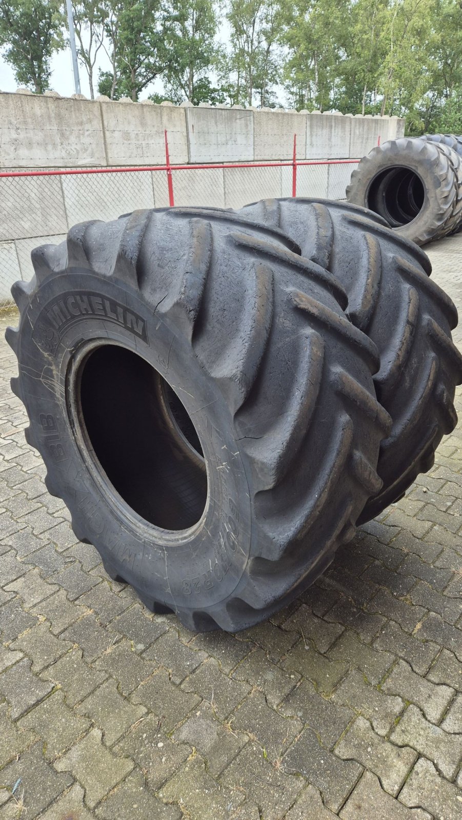 Reifen του τύπου Sonstige MICHELIN MACHXBIB 600/70R28 met 15mm, Gebrauchtmaschine σε Schoonebeek (Φωτογραφία 3)