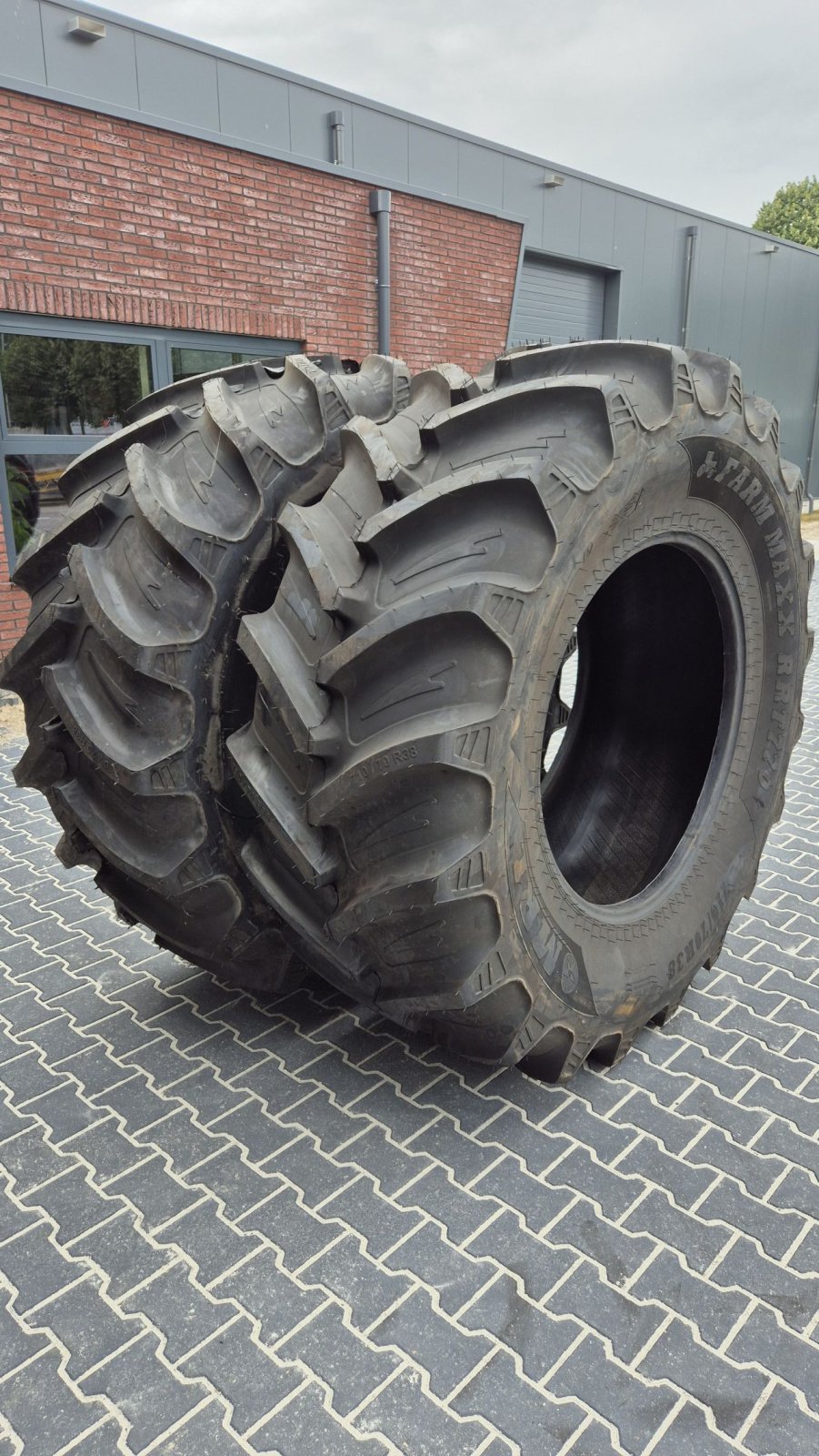 Reifen του τύπου Sonstige MRL RRT770 Farm Maxx 710/70R38 Nieuw, Gebrauchtmaschine σε Schoonebeek (Φωτογραφία 2)