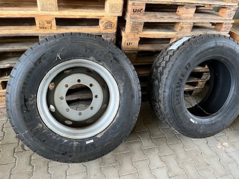 Reifen от тип Sonstige Reifen 385/55 R22.5-20 WG C28 158 E, Neumaschine в Ebersbach