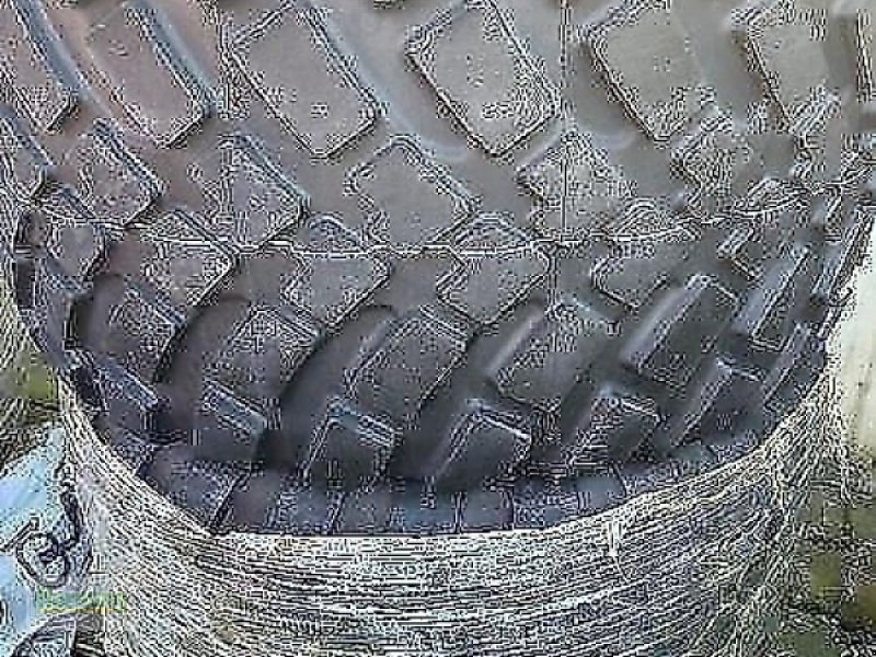 Reifen типа Sonstige siehe LISTE, Gebrauchtmaschine в Unterschneidheim-Zöbingen (Фотография 1)