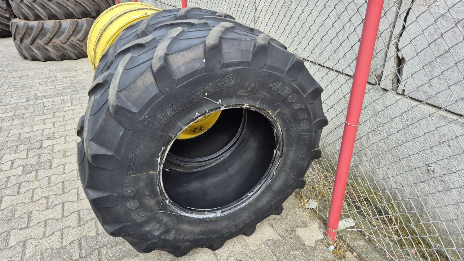 Reifen του τύπου Sonstige Trelleborg TM600 420/85R24, Gebrauchtmaschine σε Schoonebeek (Φωτογραφία 1)