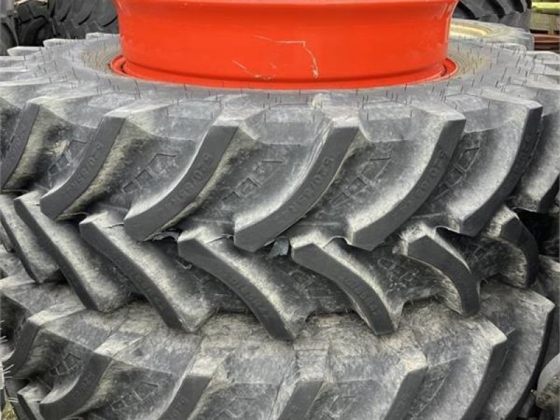 Reifen des Typs Starmaxx 520/85R42, Gebrauchtmaschine in Hinnerup (Bild 1)