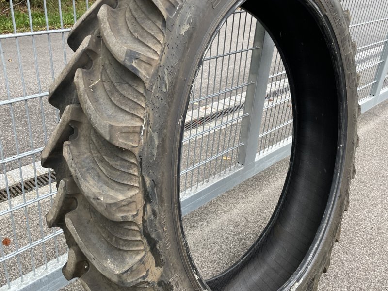 Reifen du type Taurus 340/85 R48, Gebrauchtmaschine en Germering (Photo 1)