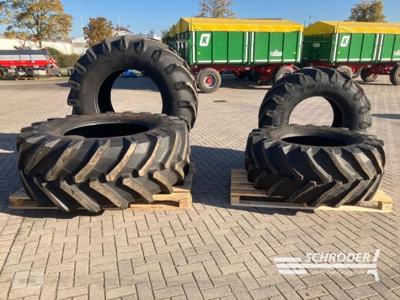 Reifen του τύπου Trelleborg 2X 600/65 R 28 + 2X 710/70 R 38, Gebrauchtmaschine σε Wildeshausen (Φωτογραφία 1)