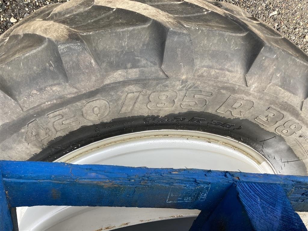 Reifen typu Trelleborg 420/85 R 38, Gebrauchtmaschine w Horsens (Zdjęcie 5)