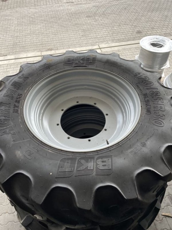 Reifen del tipo Trelleborg 480/80r46 en 420/85r30 op velg, Neumaschine en Coevorden (Imagen 5)