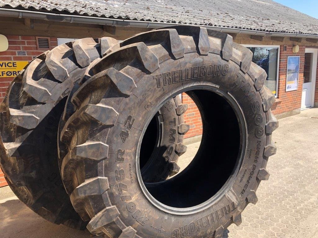 Reifen tip Trelleborg 710/75R42 afmonteringsdæk, Gebrauchtmaschine in Tinglev (Poză 1)