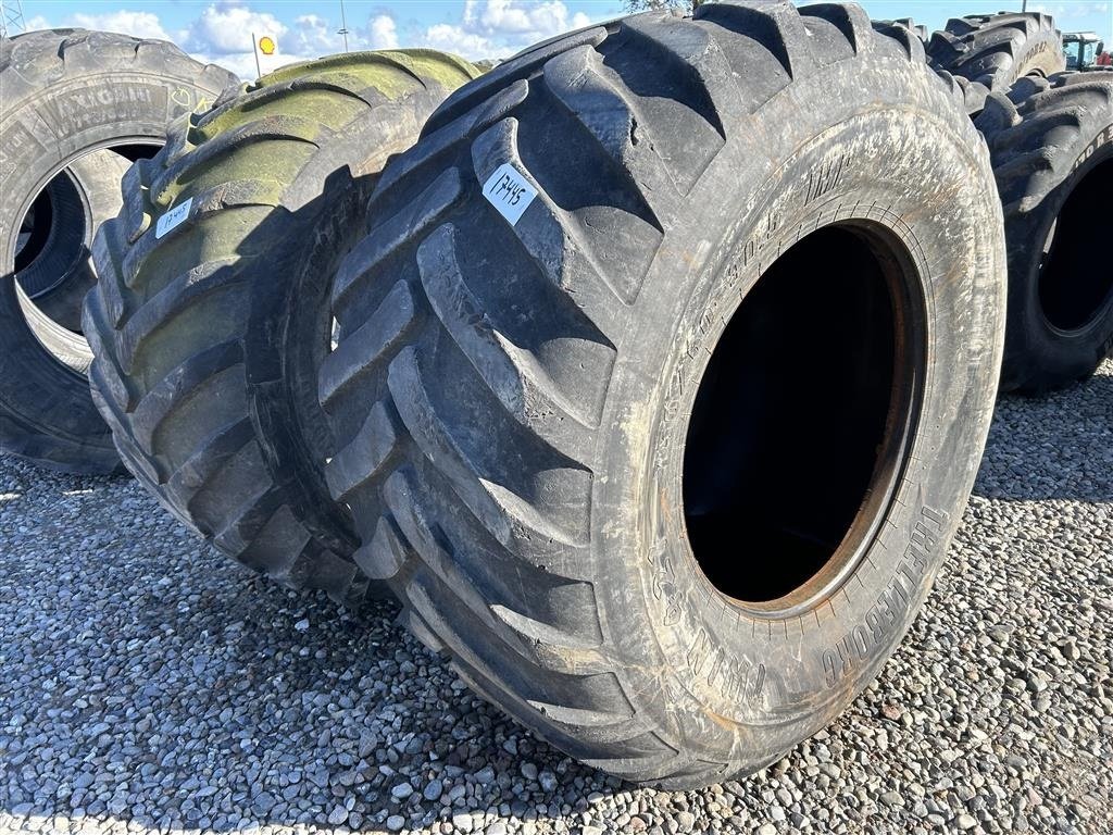 Reifen of the type Trelleborg 750/50-30.5 T421, Gebrauchtmaschine in Rødekro (Picture 1)