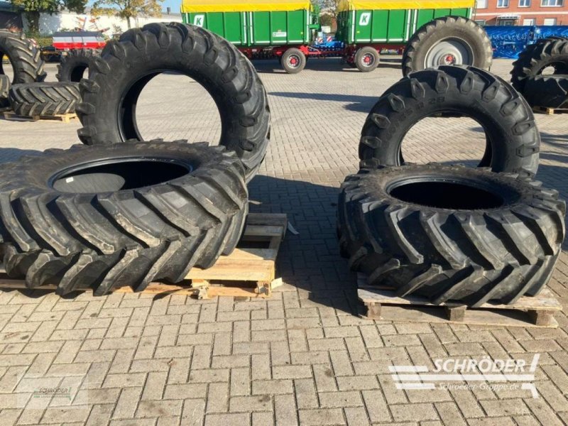 Reifen tip Trelleborg DECKEN 2X  540/65 R28 UND 2X 650/65 R38, Gebrauchtmaschine in Twistringen (Poză 1)