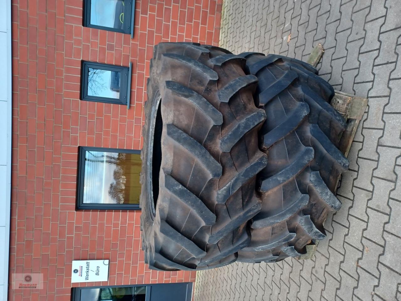 Reifen tipa Trelleborg TM 800 540/65R28, Gebrauchtmaschine u Barßel Harkebrügge (Slika 1)