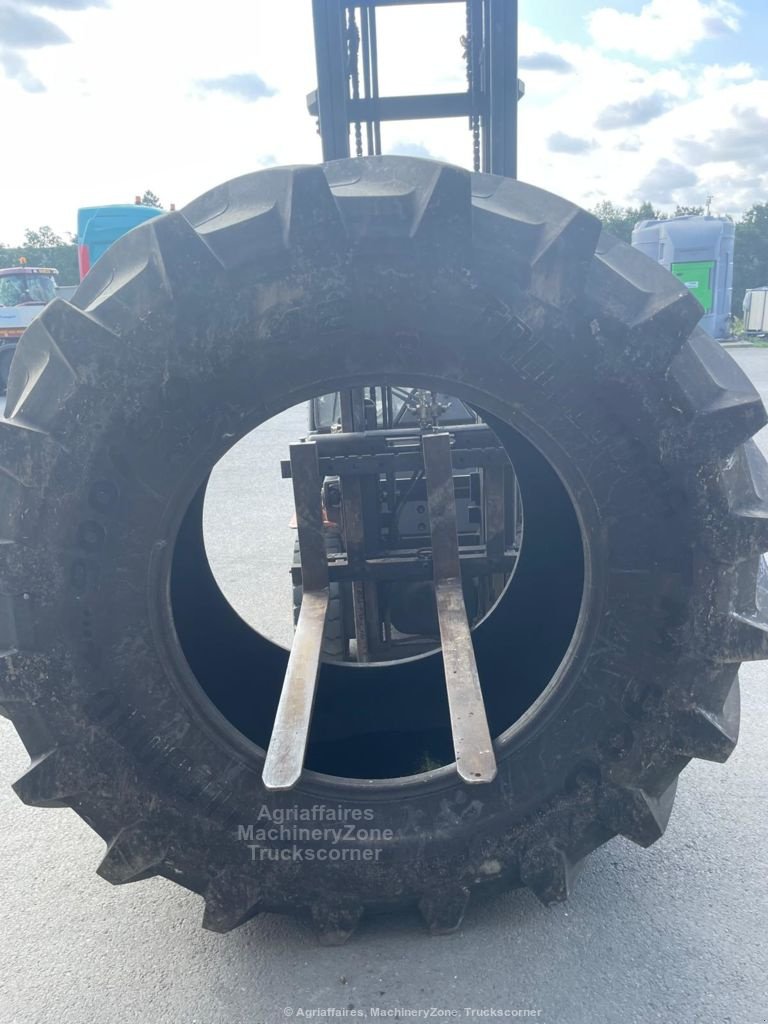 Reifen Türe ait Trelleborg tm 900 900/60 R42, Gebrauchtmaschine içinde Kladruby (resim 1)