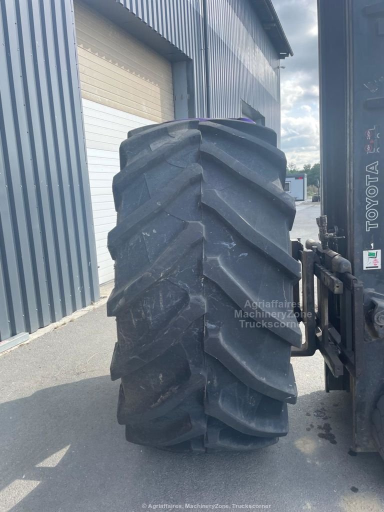 Reifen van het type Trelleborg tm 900 900/60 R42, Gebrauchtmaschine in Kladruby (Foto 3)