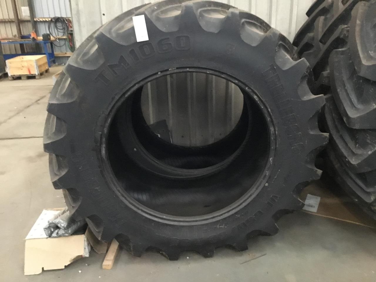 Reifen от тип Trelleborg TM1060 VF650/650R38, Gebrauchtmaschine в Grindsted (Снимка 1)