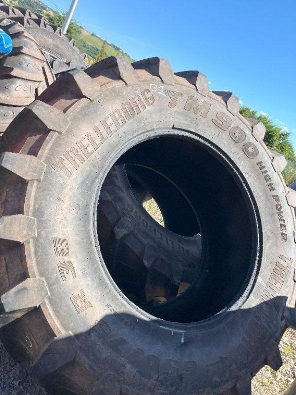 Reifen del tipo Trelleborg TM900, Gebrauchtmaschine en Montpellier (Imagen 1)