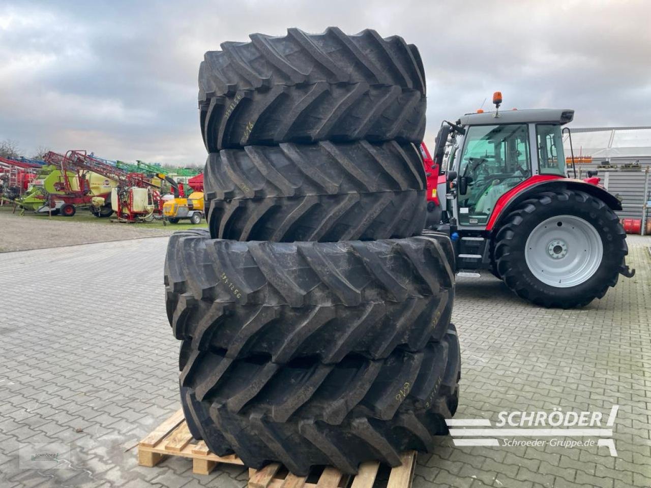 Reifen типа Trelleborg VF600/60 R30 + VF650/65 R42, Neumaschine в Wildeshausen (Фотография 3)