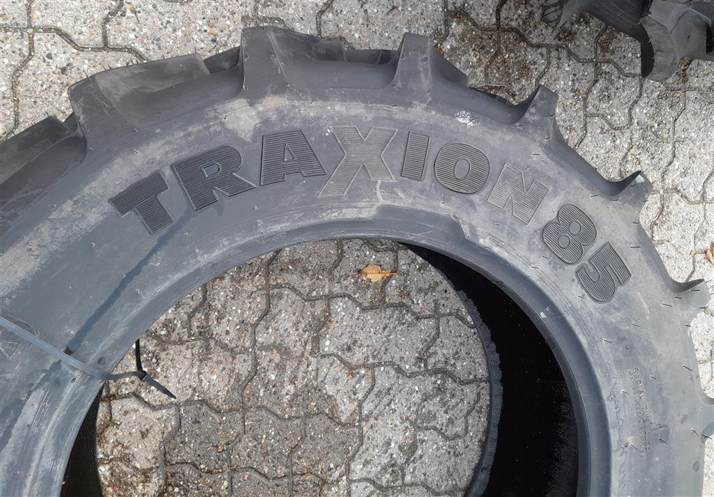 Reifen Türe ait Vredestein 340/85 R28 Traxion 85, Gebrauchtmaschine içinde Horsens (resim 4)