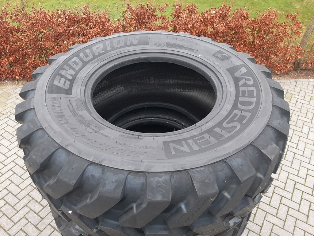 Reifen du type Vredestein 500/70R24 Endurion, Neumaschine en Lunteren (Photo 4)