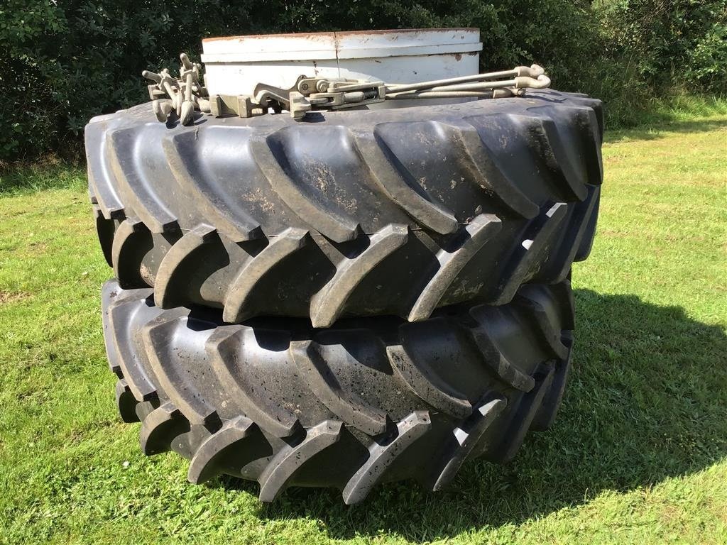 Reifen tip Vredestein 520/85R38, Gebrauchtmaschine in Bording (Poză 3)