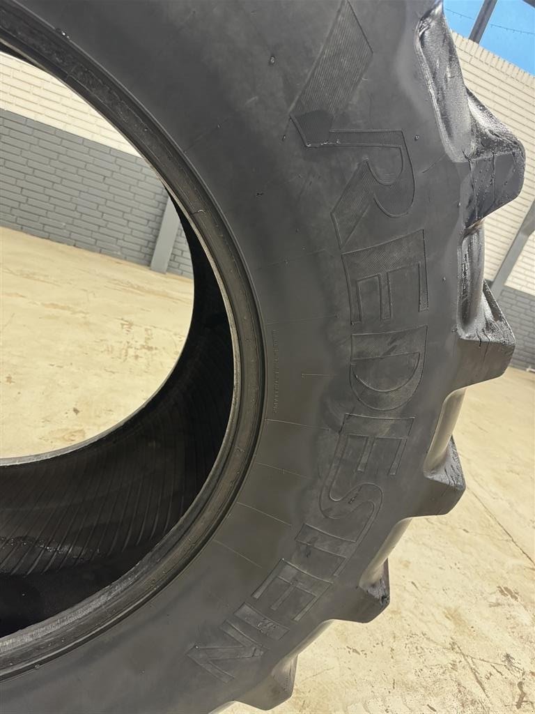 Reifen za tip Vredestein 710/70R38, Gebrauchtmaschine u Haderup (Slika 4)