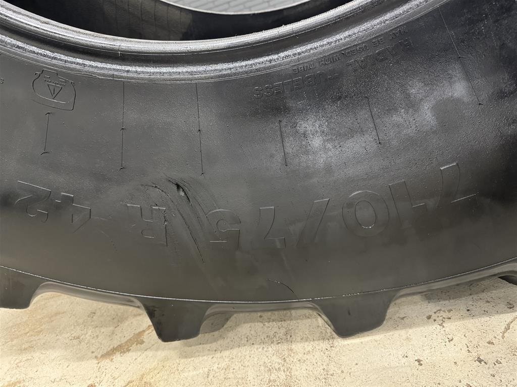 Reifen tipa Vredestein 710/75R42, Gebrauchtmaschine u Haderup (Slika 5)