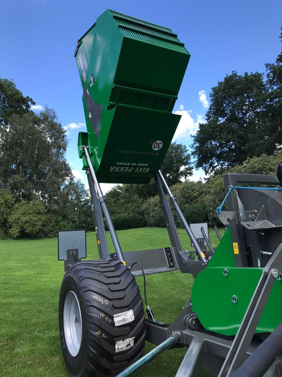 Roder typu Kivi Pekka Kivi Pekka Stenen rooier stone picker, Neumaschine v Vriezenveen (Obrázok 10)