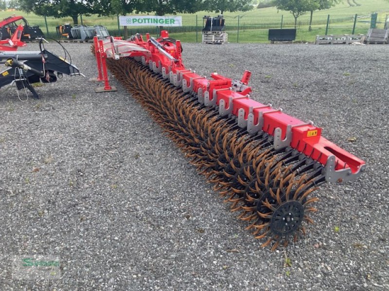 Rollhacke del tipo Pöttinger Rotocare 12400, Gebrauchtmaschine In Groß Roge (Immagine 2)