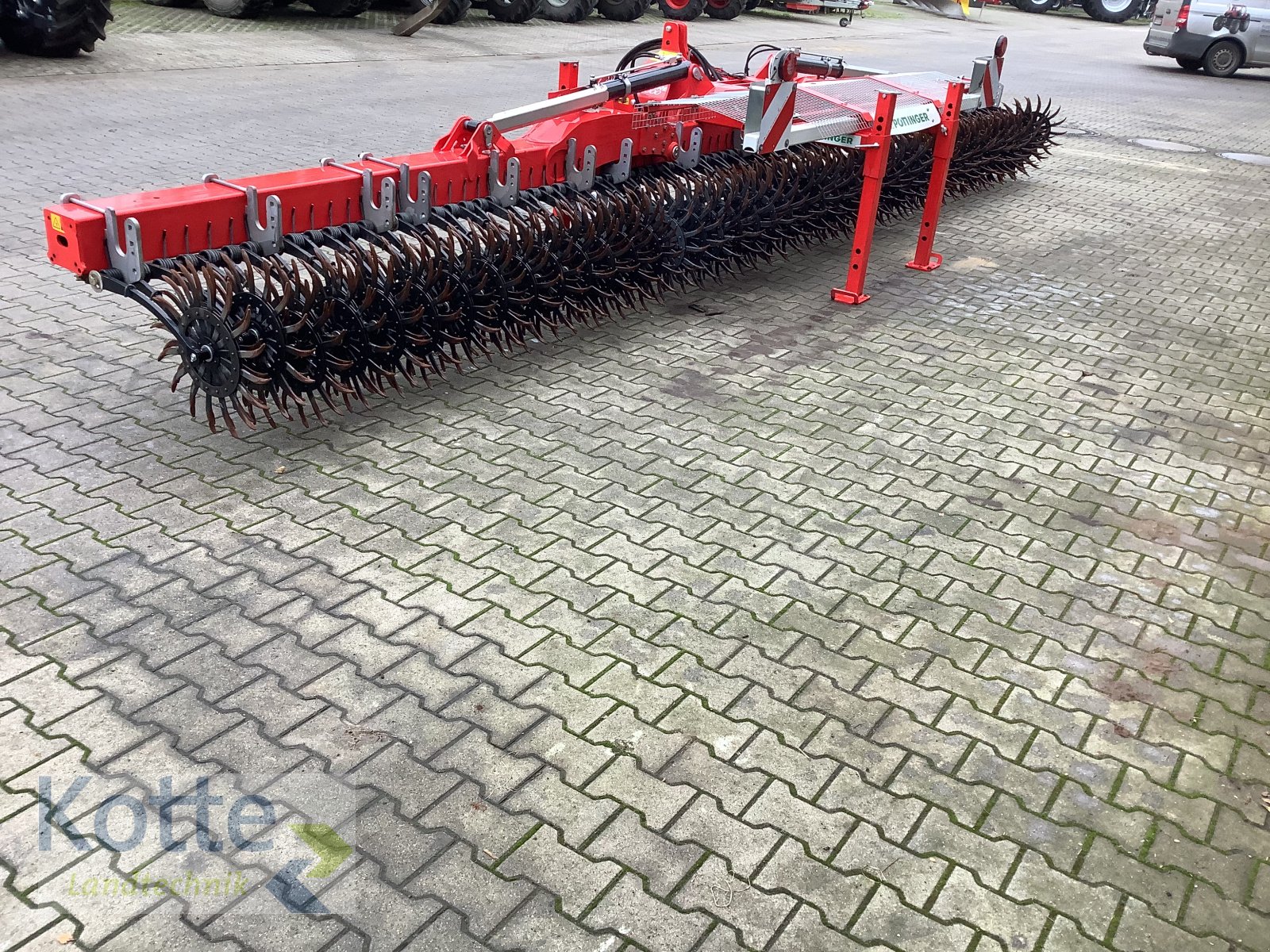 Rollhacke van het type Pöttinger Rotocare v 8000, Gebrauchtmaschine in Rieste (Foto 2)