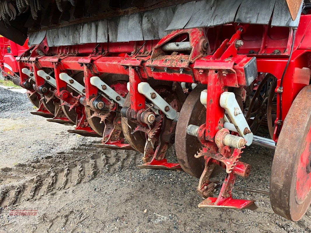 Rübenvollernter du type Grimme MAXTRON 620 II, Gebrauchtmaschine en Kristiinankaupunki (Photo 10)