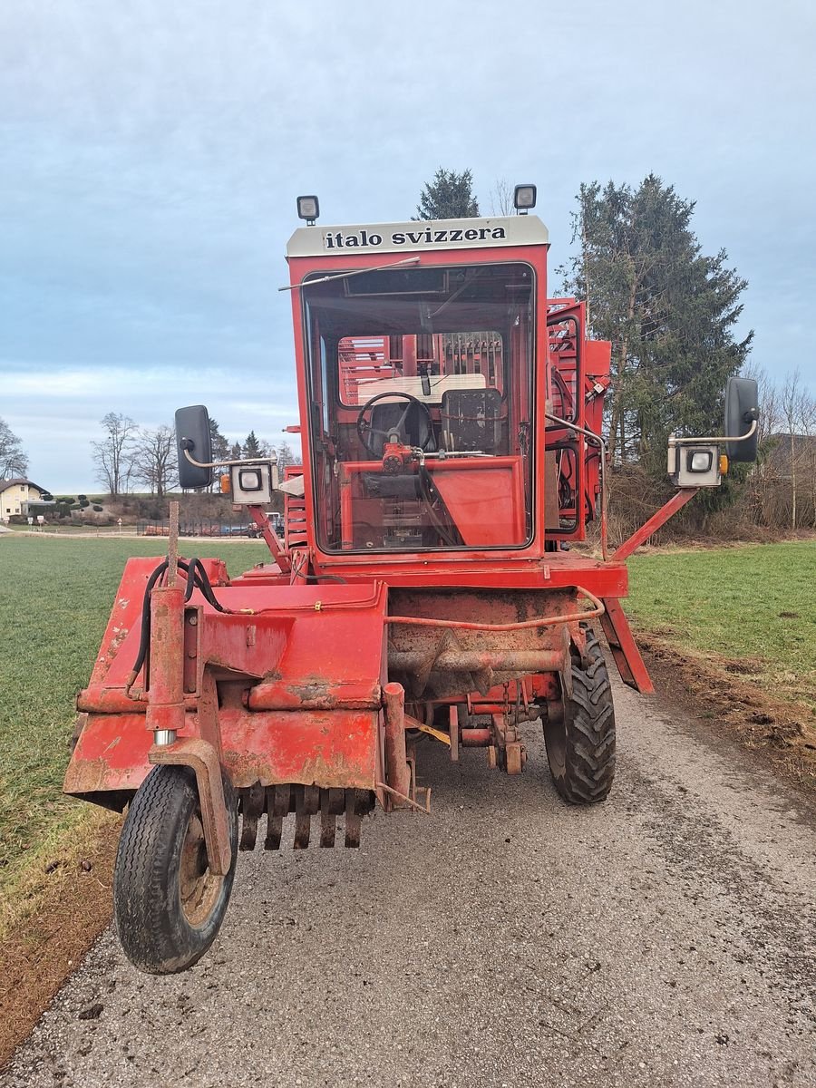 Rübenvollernter van het type Italo Svizzera HM 2160 id, Gebrauchtmaschine in Burgkirchen (Foto 9)